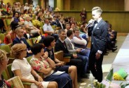 Ведущий  Лобанов Иван