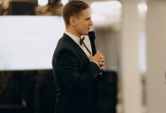 Ведущий Матющенко Виталий