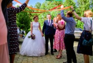 Ведущая и певец Шеремет Елена и Илья