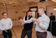 Ведущий Бисеров Виктор