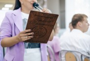 Поющая ведущая Шульженко Полина