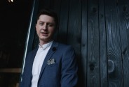 Ведущий Токмаков Руслан
