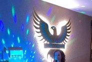 Звукооператор и вокалистка Вероника