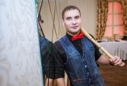 Ведущий Исаков Евгений