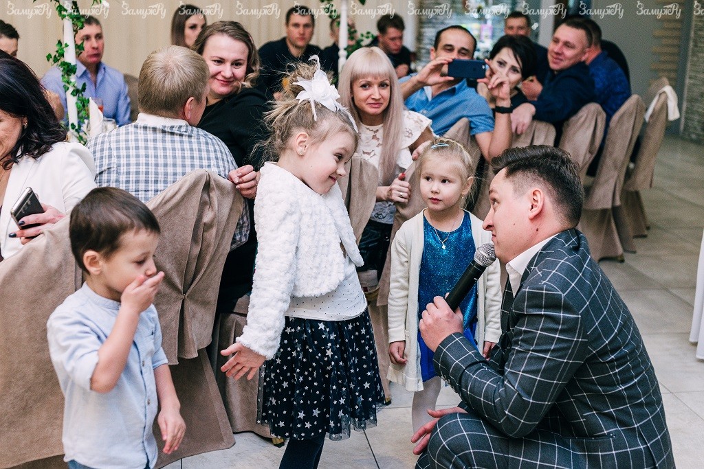 Vedushie Krasnoyarska Na Svadbu Yubilej Korporativ Zamuzh Ru Ceny I Otzyvy