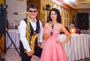 Ведущая, певица Лесникова Ника