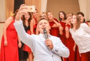 Ведущий Напесочный Николай