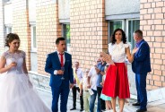Ведущая, певица Лесникова Ника