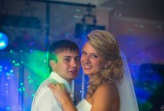Звукооператор и певица DJ Nikki