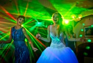 Ведущая, певица Лесникова Ника