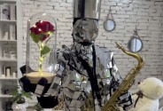 Оригинальное поздравление Crystal Sax