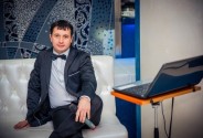 Вокалист Вязанкин Виталий